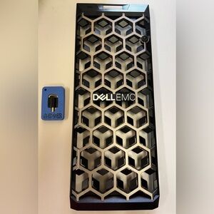 Dell EMC PowerEdge Tower Front Locking Security Bezel + Key 0TY33N